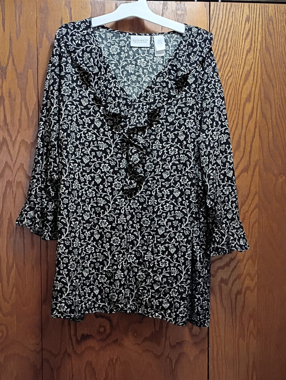 Elisabeth by  Liz Claiborne Black Floral Ruffle V-Neck Blouse